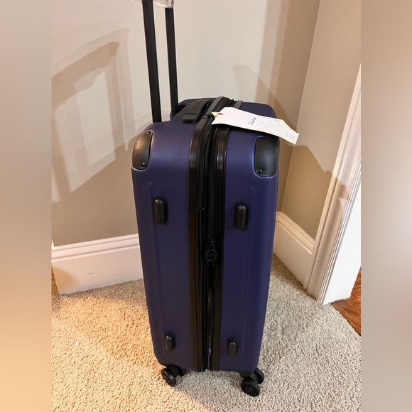 Calpak Bags Last Chance Calpak 24 Spinner Suitcase Hardside